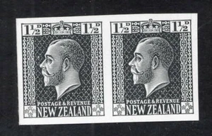 New Zealand. 1 1/2d grey/slate imperforate plate proof pair. Unmounted mint. - Picture 1 of 1