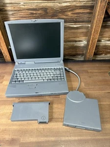 UNTESTED AS/IS Vintage Toshiba Tecra 8000 14.1 PAT800U For Parts - Picture 1 of 15