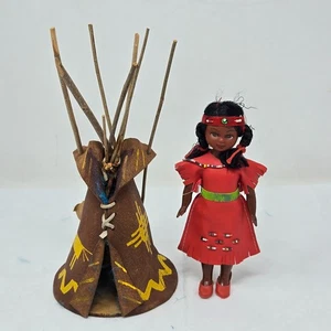 VINTAGE HANDGEFERTIGT THE CHEROKEES QUALLA RESERVATION N.C. LEDER TIPI & PUPPE - Bild 1 von 9