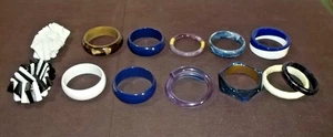 12 Vintage Acrylic Plastic Resin Bangle Bracelets Bypass Judith Hendler Style - Picture 1 of 4