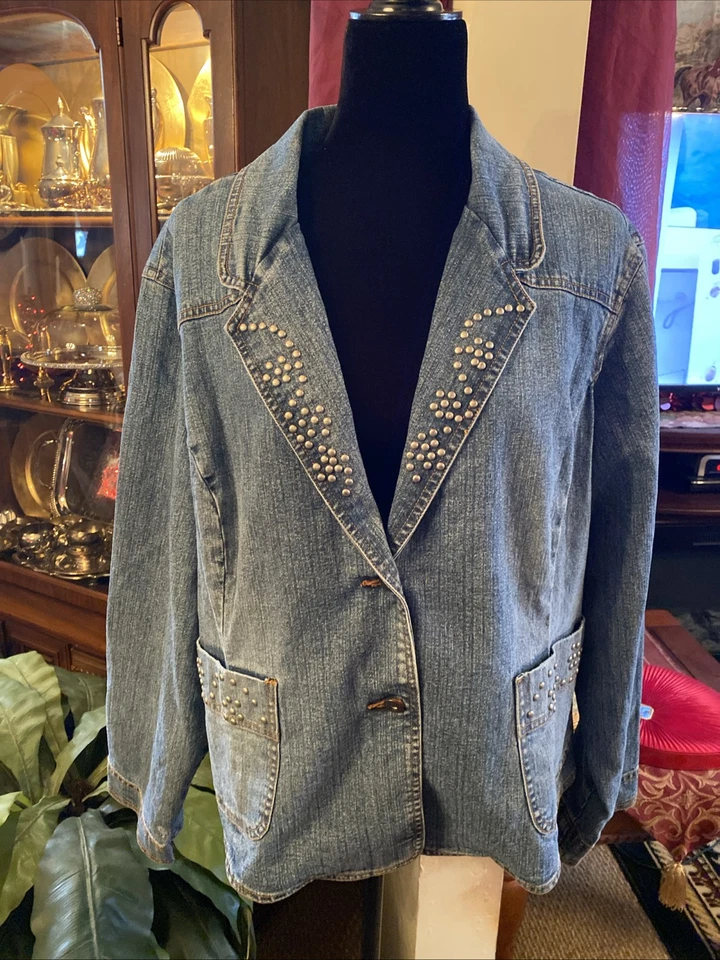 Squeeze Jeans- Women’s  22/24 Vintage Studded Denim-jacket Blazer- EUC Studded - Image 1 of 4