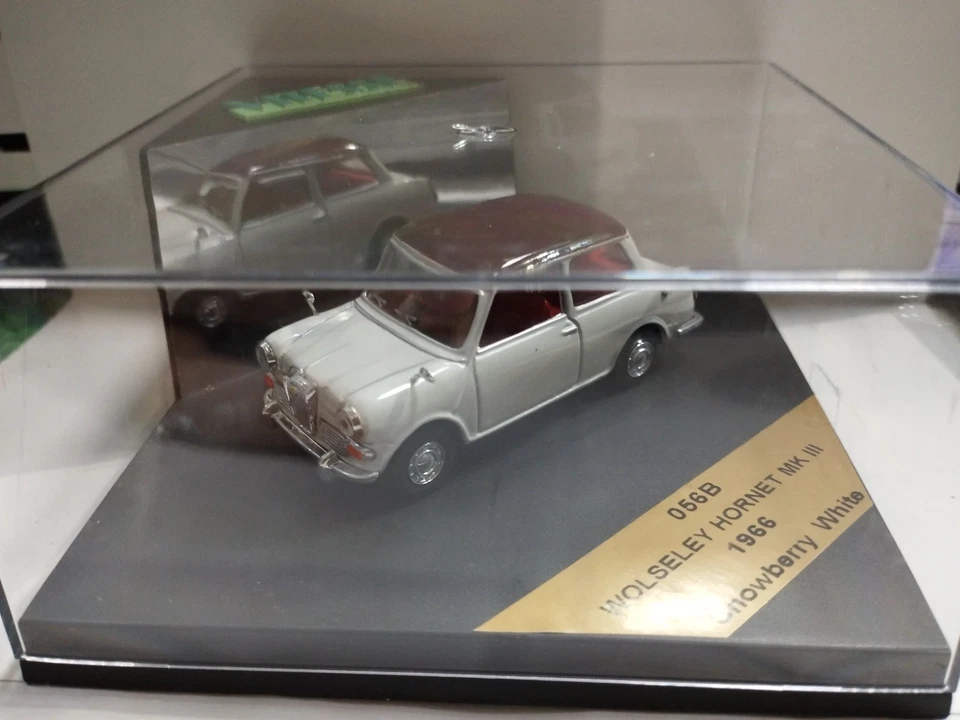 Vitesse 056B Wolseley Hornet Mk iii 1966 Snowbarry White Scala 1/43 - Immagine 1 di 1