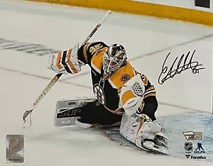 Auténtica fotográfica autografiada de Linus Ullmark Bruins 8x10 fanáticos - Imagen 1 de 3