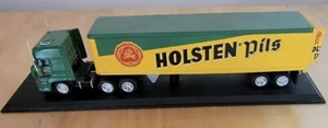 MATCHBOX HOLSTEN PILS DAF TRACTOR TRAILER--1997 1/100 SCALE #CCY08-M  - Picture 1 of 3