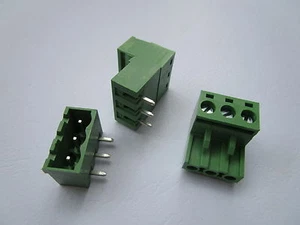 10 pz connettore morsettiera a vite angolo chiuso 3 pin 5,08 mm tipo plugbale nuovo - Foto 1 di 11