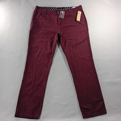 NWT Adam Levine Straight Leg Flat Front Red Chino Pants Mens Size Actual 38x31 - Image 1 of 4