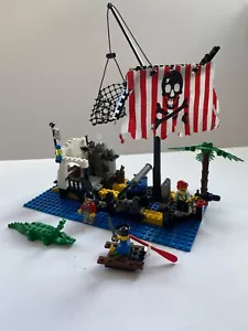 Lego pirates 6296 Shipwreck island 100% complete - Picture 1 of 15