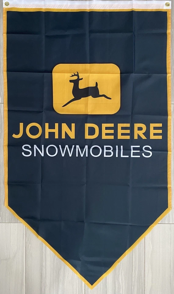 JOHN DEERE  3x5ft VINTAGE FLAG BANNER DRAPEAU SNOWMOBILES MAN GARAGE 1975 - Image 1 of 1