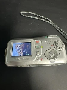 Cámara digital compacta Olympus Camedia D-435 5,1 MP plateada probada - Imagen 1 de 2