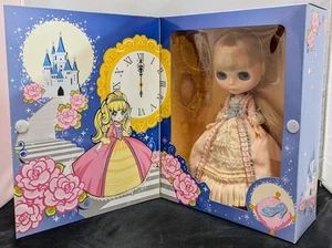 Takara Tomy Neo Blythe Midnight Spell mit Box Modepuppe - Bild 1 von 12
