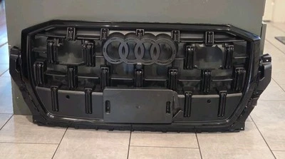 2025 AUDI Q7 PREMIUM PLUS FRONT BLACK GRILLE 4M0853651BL3FZ - Image 1 of 4