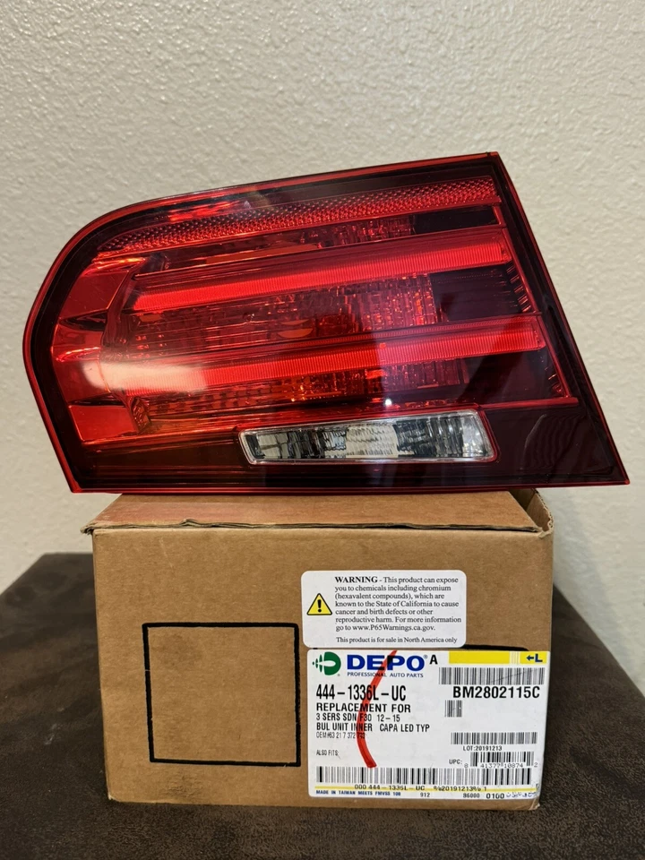 Conjunto de lámpara de respaldo LH/Drive para BMW 335i 328i xDrive Foto 1 de 4