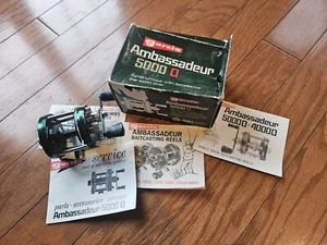 VTG Abu Garcia Ambassadeur 5000 D GREEN Baitcasting Fishing Reel w/ Box - Picture 1 of 13