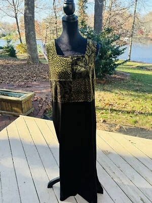 Maxi Vestido de Terciopelo Sin Mangas Pullover Floral Animal Oscuro Capricho Bruja 12 Foto 1 de 4