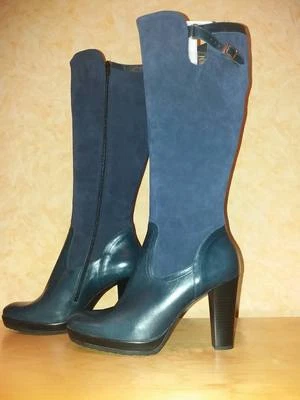 Alba Moda femininer Stiefel mit RV NEU Gr. 41 F in marine & weichem Mixleder - Bild 1 von 4