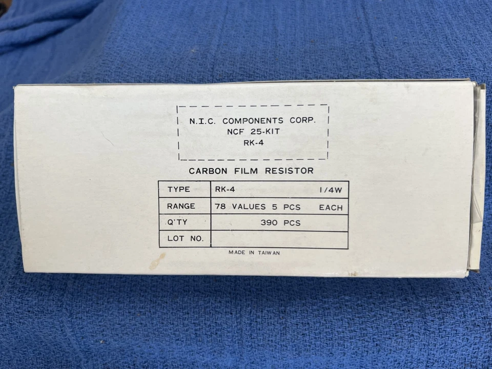 NOS   N.I.C. COMPONENT KIT 1/4 W 78 VALUES 5 EACH 1 OHM TO 10 MEG  390 PIECES. - Image 1 of 3