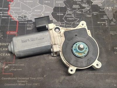 2005-2010 Chrysler 300 Dodge Charger Magnum Left Front Door Window Motor - Image 1 of 3