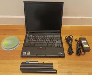 Vintage IBM ThinkPad T43 Windows XP Notebook Laptop - Picture 1 of 12