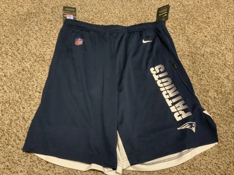 Nike New England Patriots Onfield Knit Breathe Shorts NWT Men’s Size: 2XL Cover