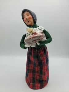 Vintage 2000 BYERS CHOICE CAROLERS Traditional Grandparent Signed # 19/100 - Picture 1 of 10