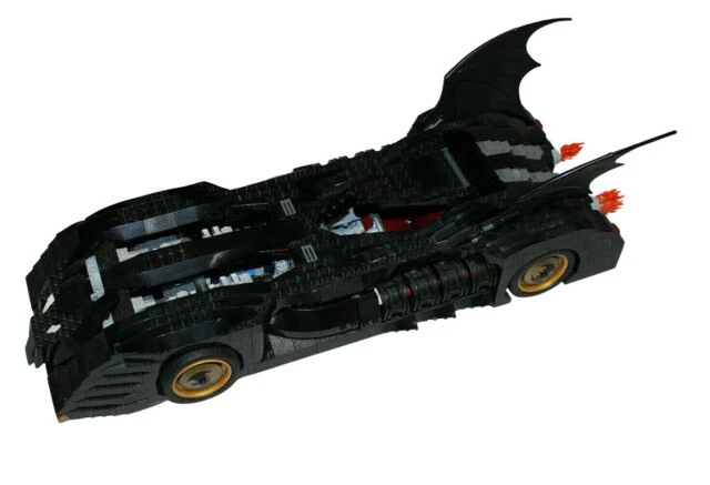 LEGO Batman: The Batmobile: Ultimate Collectors' Edition (7784)