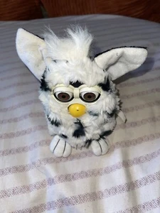 Vintage 1998 Furby Dalmatian White Black Spots Brown Eye Tiger Not  Tested - Picture 1 of 6