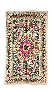 Indian Traditional Wall Hanging Aari Embroidered Floral Mirrored 75 x 130 cm - Picture 1 of 5