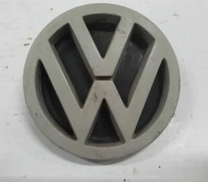 VW PASSAT B3 35i MK3 1988-1993 REAR TRUNK BOOT BADGE 69MM 357853601B - Bild 1 von 3