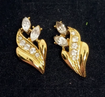 Pendientes vintage sin marca en tono dorado con estrás transparente Foto 1 de 4