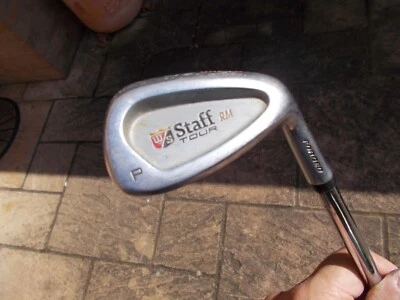 d WILSON STAFF Tour RM  Men Pitching Wedge Steel Regular - Image 1 of 4
