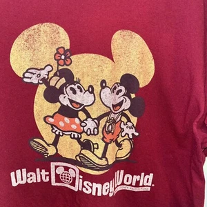 Camiseta Retro Parques Disney Borgoña Adulto Hombre XL Mickey y Minnie Mouse - Imagen 1 de 4