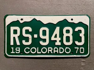 VINTAGE 1970 COLORADO LICENSE PLATE  GREEN/WHITE RS-9483 COOL!!!!😎 - Picture 1 of 2