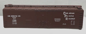 LIONEL O-GAUGE 6-17300 CANADIAN PACIFIC REEFER PLASTIC BODY SHELL - NEW PARTS - Picture 1 of 8