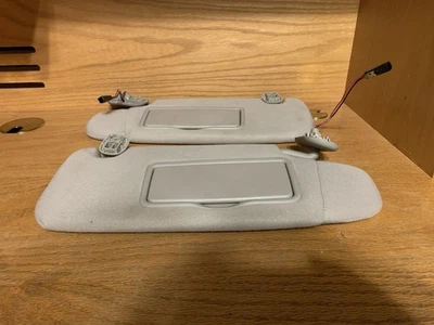 FORD FUSION 2006 2007 2008 2009 Sun Visor  PAIR with Illumination sunvisor - Image 1 of 4