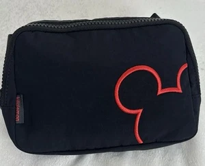 Nuevo con etiquetas Bolso Cinturón Disney X Lululemon Limited Everywhere 1L Contorno Mickey Gráfico - Imagen 1 de 8