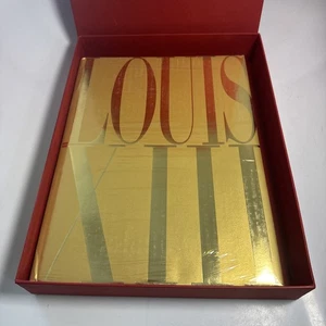 Libro de tapa dura Remy Martin Luis XIII Coñac Tesauro sellado de fábrica + caja raro - Imagen 1 de 6