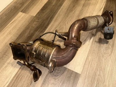 Convertidor catalítico Hyundai Sonata 2020-2023 OEM 28500-2M650 Foto 1 de 4