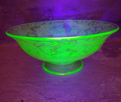 Green Etched Uranium Depression Glass Pedestal Serving Bowl Floral GLOWS Vintage - Image 1 of 4