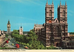 POSTCARD Westminster Abbey and Big Ben, London, England, UK ~ Red Buses, cars - Picture 1 of 2