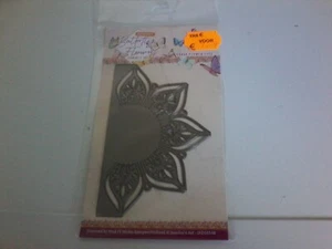 CUTTING DIE FOR SCRAPBOOKING  BUTTERFLY FLOWERS JEANINE'S ART NEW (J702) - Picture 1 of 2