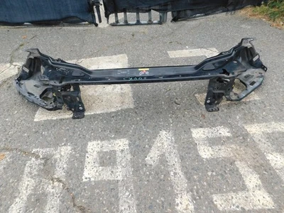 2010-2011-2012-2013-2014-2015-2016 VOLVO XC60 NÚCLEO SOPORTE RADIADOR 10-13 Foto 1 de 4