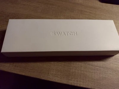Apple Watch Series 9 45mm Aluminiumgehäuse Schwarz - Bild 1 von 4