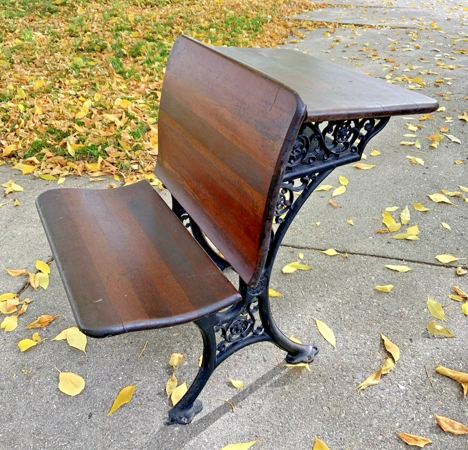 PETITE ANTIQUE SCHOOL DESK, SMALL, KINDERGARTEN SIZE, 24 INCH HEIGHT - Image 1 of 4