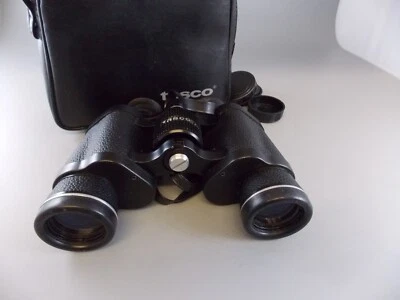Tasco Binoculars 8X30MM ZIP FOCUS  4004 131M/1000M & Case /lightweight/excellent - Image 1 of 4