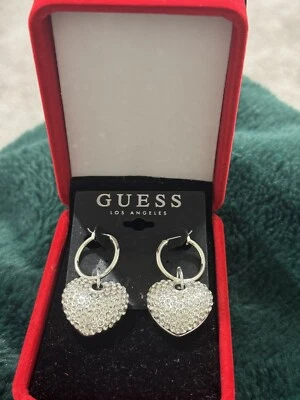 Pendientes corazón Guess Foto 1 de 2