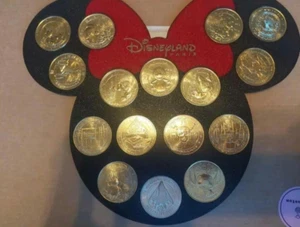 Minnie Mouse Disneyland Paris Münze / Medaillon Display Halter für 16 Münzen / m - Bild 1 von 4