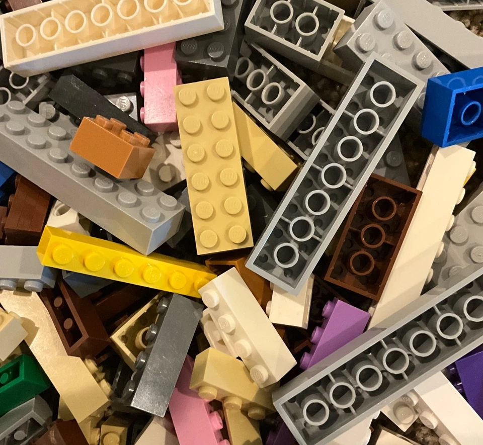  3 Pound Random LEGO Lot  AMAZING PRICE - Image 1 of 1