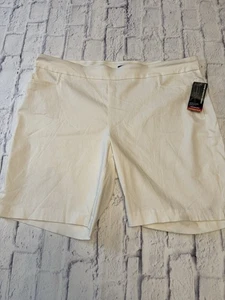 George Women's Plus 3X 22W-24W Bermuda White Shorts,  3X White Bermuda Shorts - Picture 1 of 7