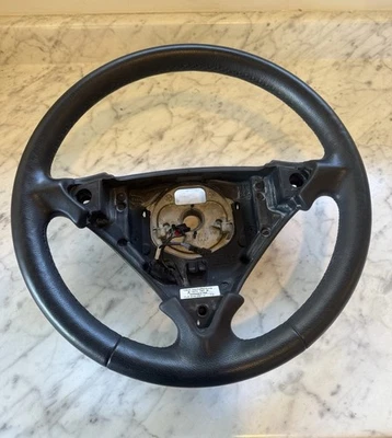 Volante 2008 2009 2010 Porsche Cayenne 957 3 raios 7L5419091S  - Imagem 1 de 4