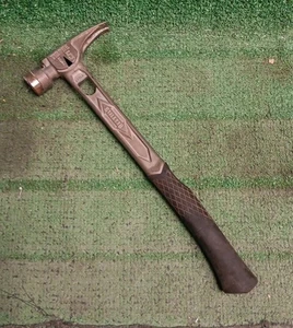 Stiletto TIB15MC 15 oz. Cara fresada con martillo TiBone de titanio con mango curvo - Imagen 1 de 8